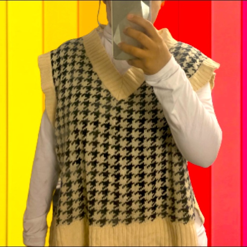 Knit sweater